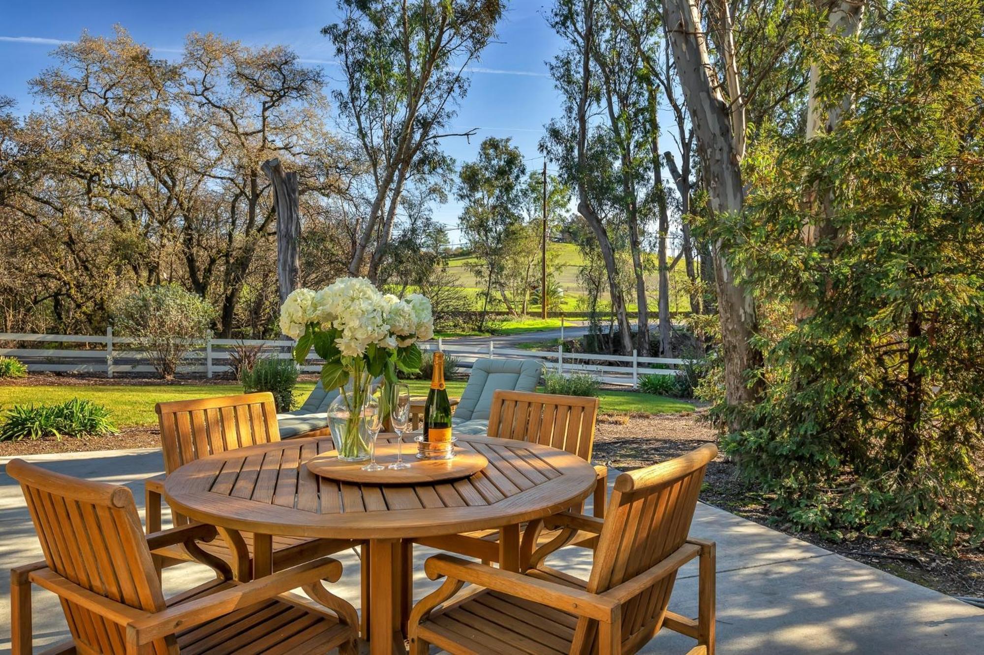 Holiday home Wine Country Estate By Avantstay Pool Barn Sonoma