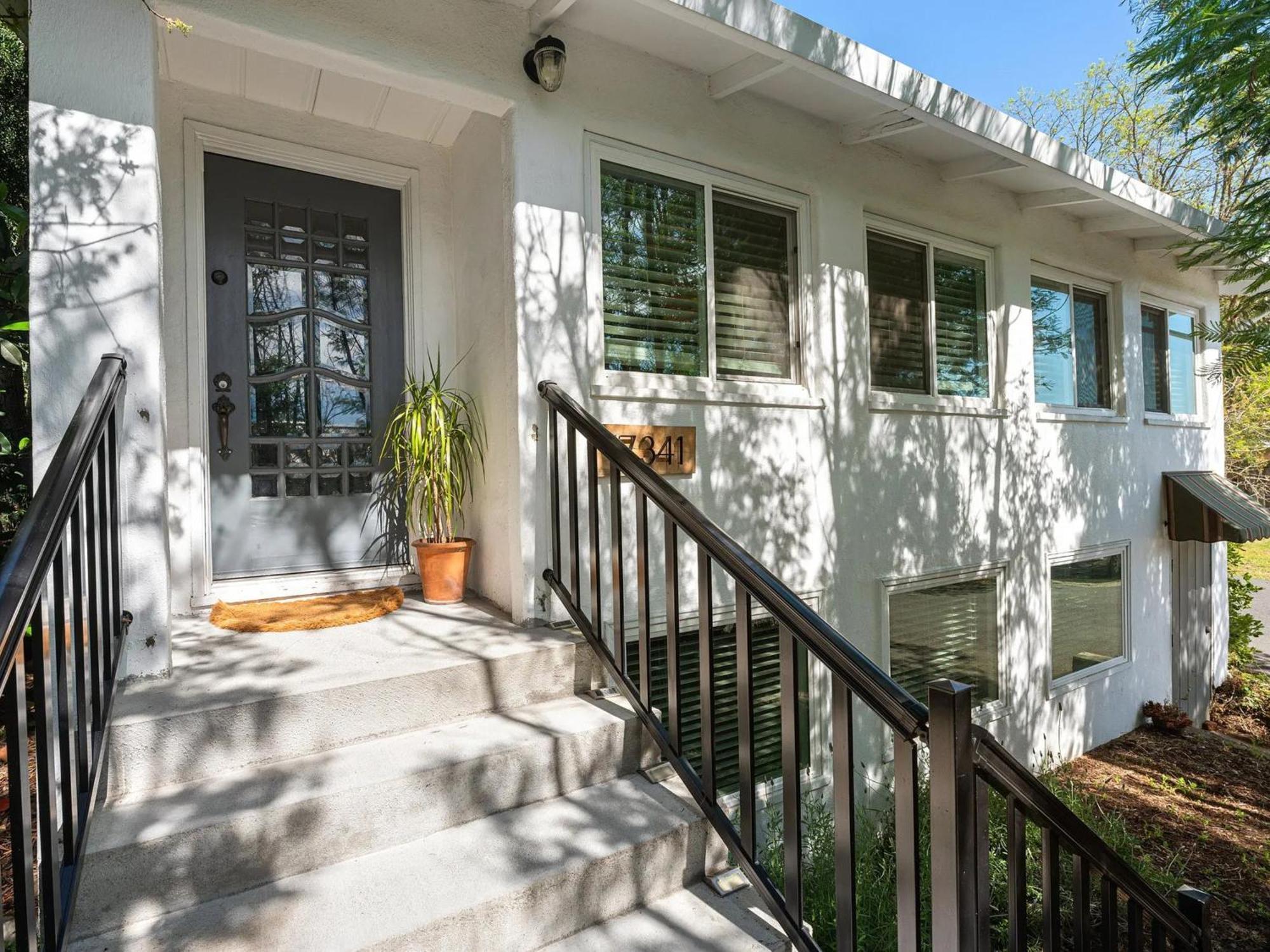 Timeless Charm, Modern Comfort Close To Everything Holiday home Sonoma