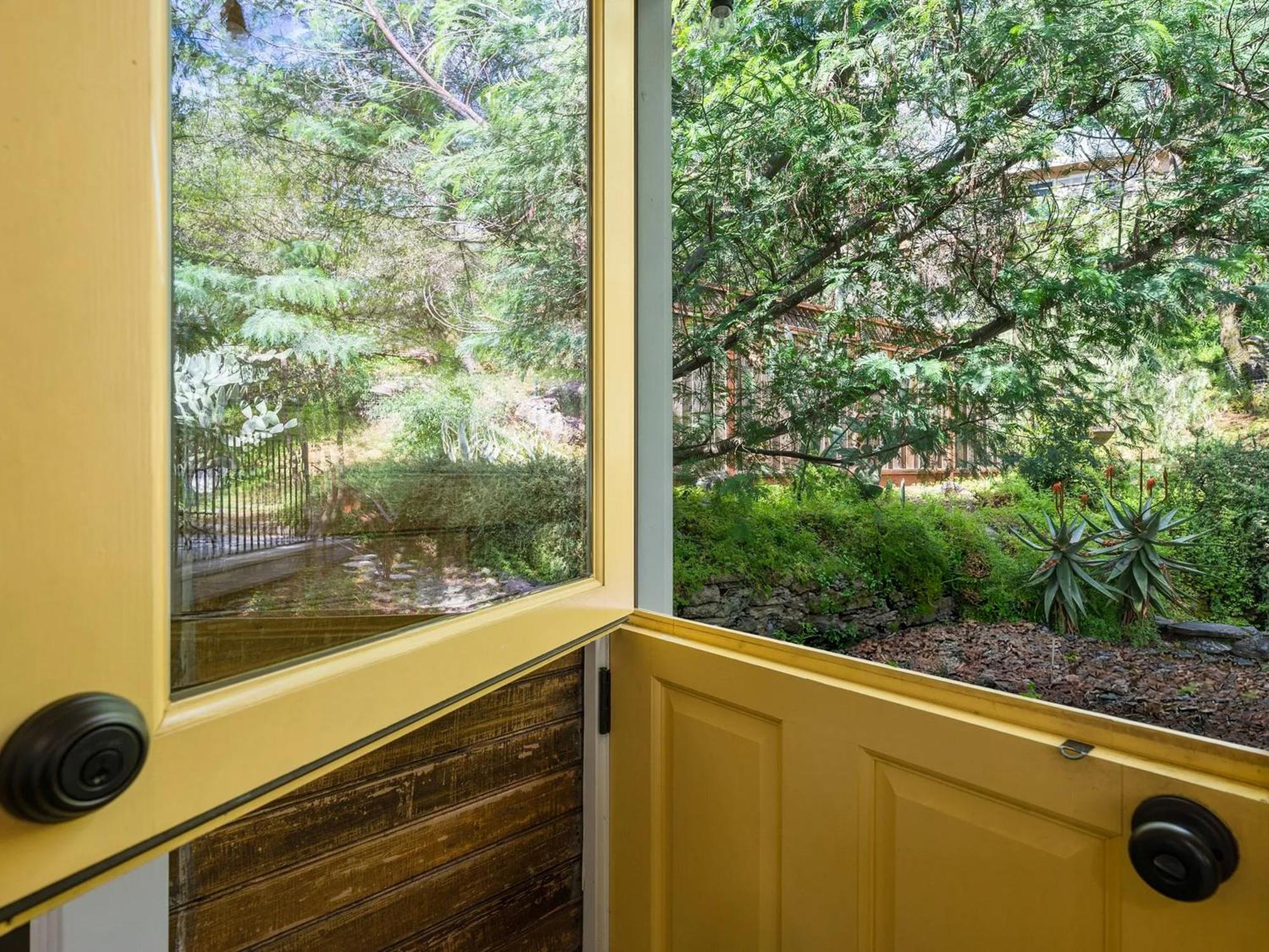 Holiday home Timeless Charm, Modern Comfort Close To Everything Sonoma